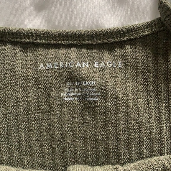 American Eagle button up tank - Picture 2 of 2